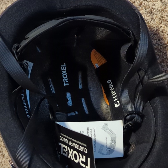 NWT Troxel Dakota Riding Helmet - Picture 4 of 6